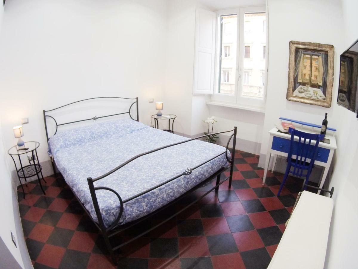 L'Architetto — Foto 2